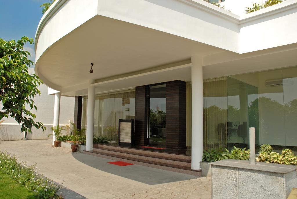 Arpanaa Hotel Tiruvannāmalai Exterior foto